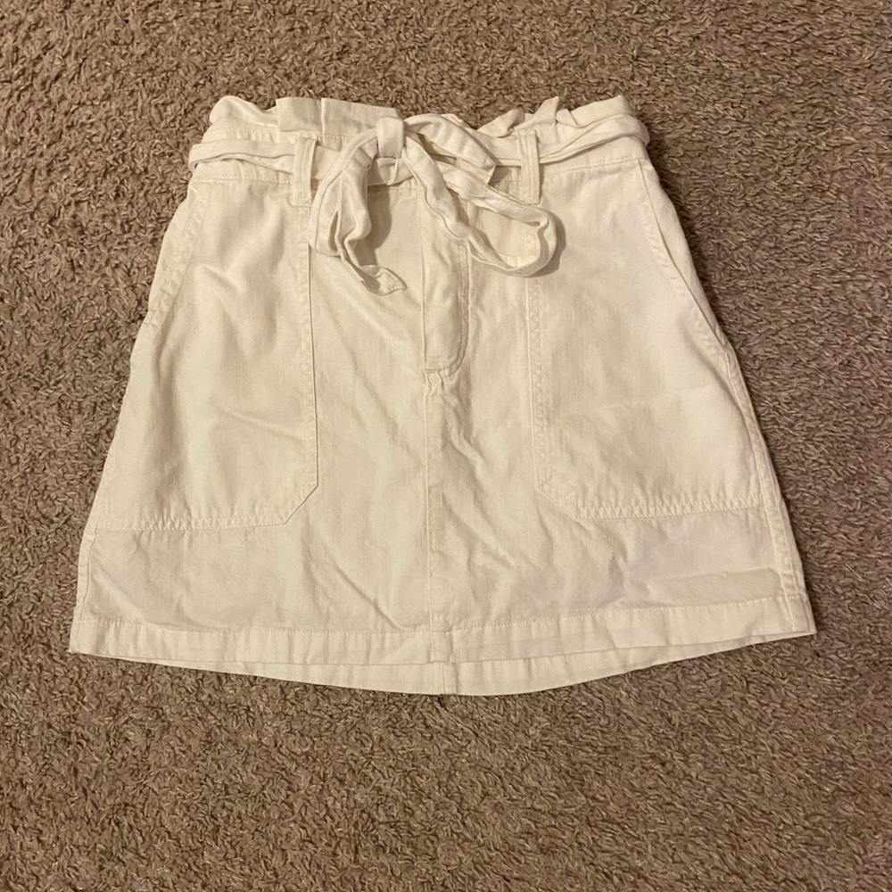 American Eagle tie skirt